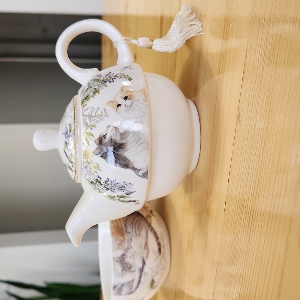 SUMMER RIVER Bits & Pieces Kitty Cat Tea For One 3-Piece Porcelain Set NWB - Picture 9 of 17